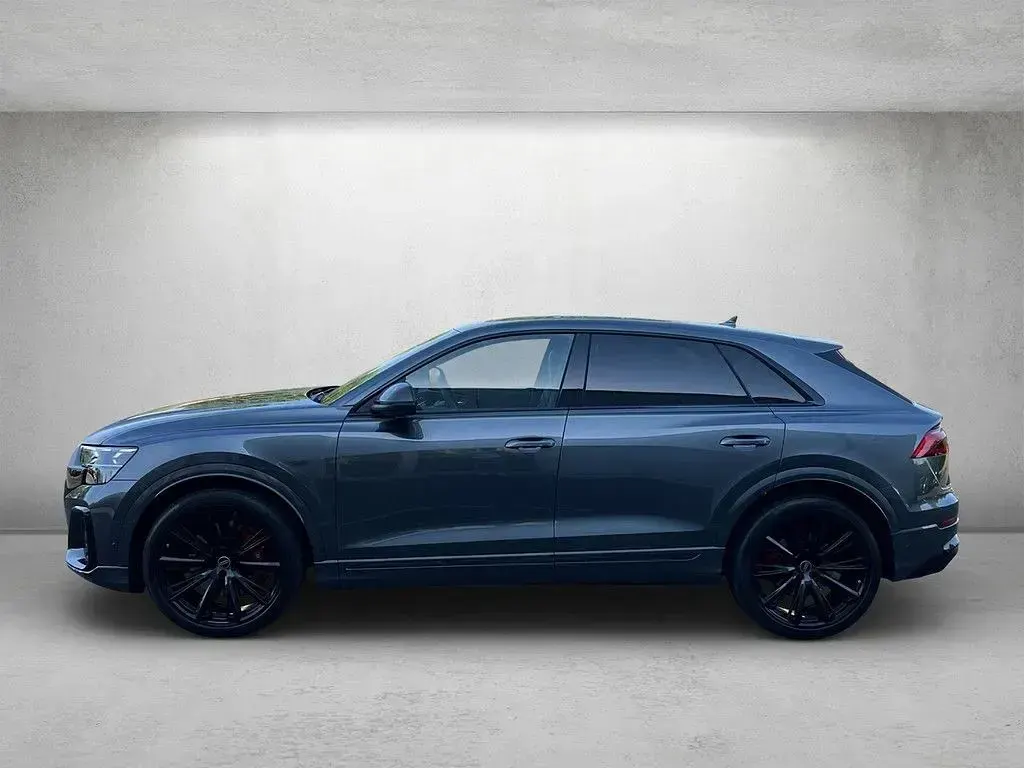 Gebraucht Audi SQ8 Sport 507 PS (372 kW) 2025 Daytonagrau perleffekt SUV