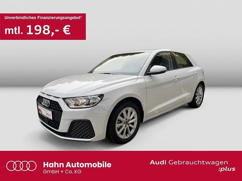 Weiß Gebraucht 2024 Audi A1 Sportback Basis Kleinwagen | 19.990 € (Superpreis) - Bild 1/3