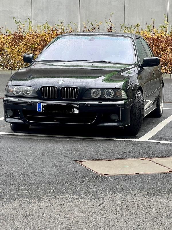 Schwarz Gebraucht 2001 BMW 530 M Sport Limousine | 3.500 € (Superpreis) - Bild 1/4