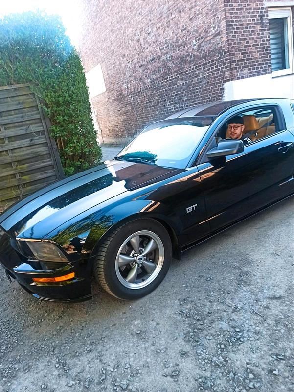 Schwarz Gebraucht 2007 Ford Mustang Coupé | 12.400 € - Bild 1/4