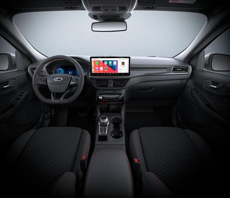 Neu Ford Kuga ST-Line 185 PS (136 kW) 2026 Silber SUV