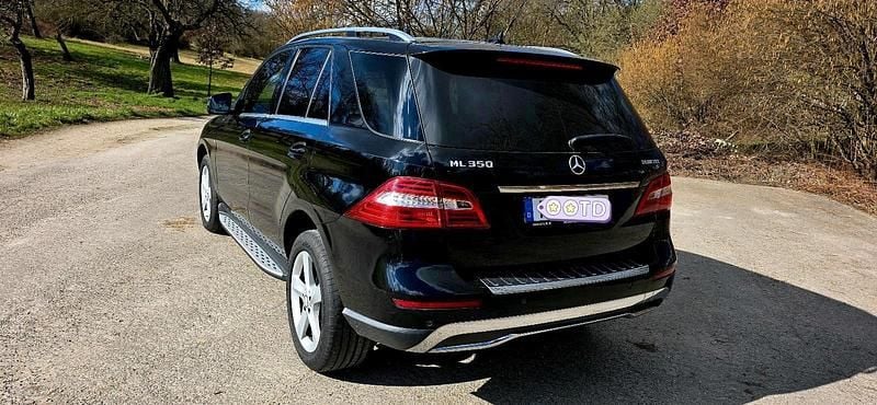 Gebraucht Mercedes ML350 258 PS (189 kW) 2013 Schwarz SUV