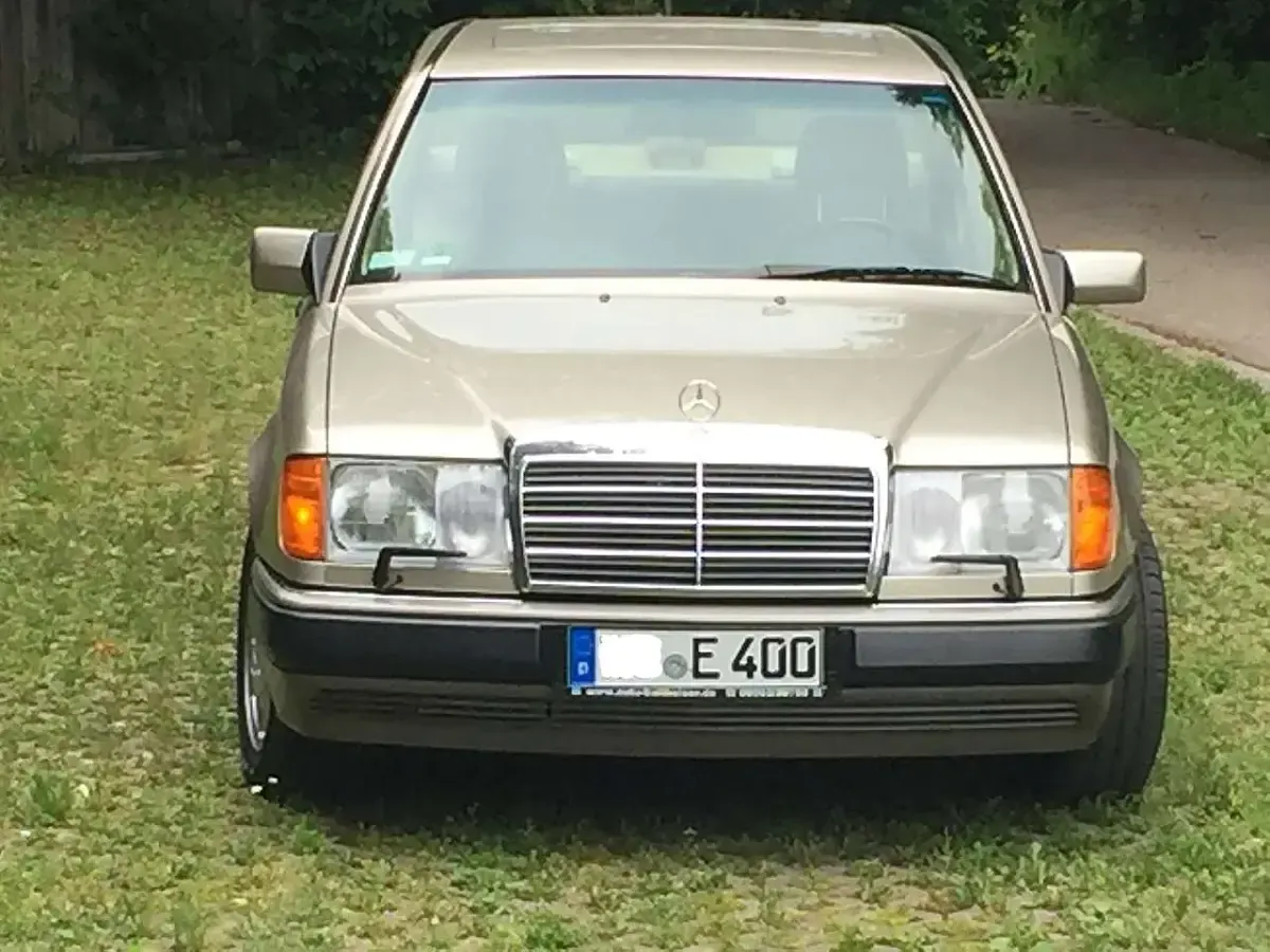 Gebraucht Mercedes E400 279 PS (205 kW) 1993 Beige Limousine