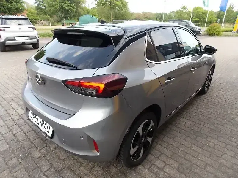 Używany Opel Corsa-e Elegance 100 kW (136 KM) 2021 Szary Hatchback