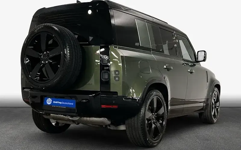 Neu Land Rover Defender SE Dynamic 250 PS (183 kW) 2026 Grün SUV
