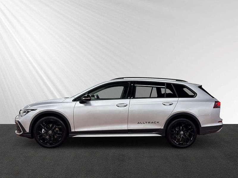 Gebraucht VW Golf Alltrack 200 PS (147 kW) 2024 Silber Kombi