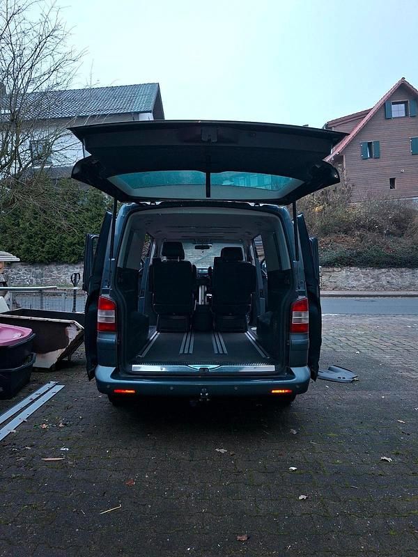 Andere farben Gebraucht 2006 VW T5 Van | 17.999 € - Bild 1/4