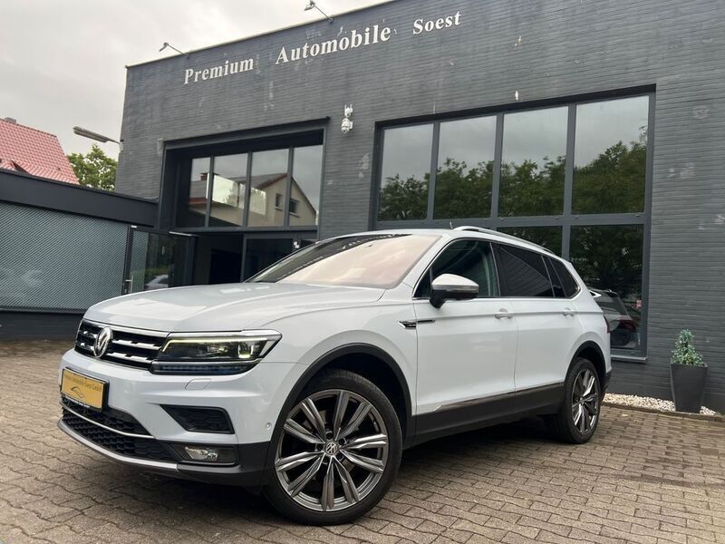 Silber Gebraucht 2018 VW Tiguan Allspace Highline SUV | 26.900 € (Etwas zu teuer) - Bild 1/4