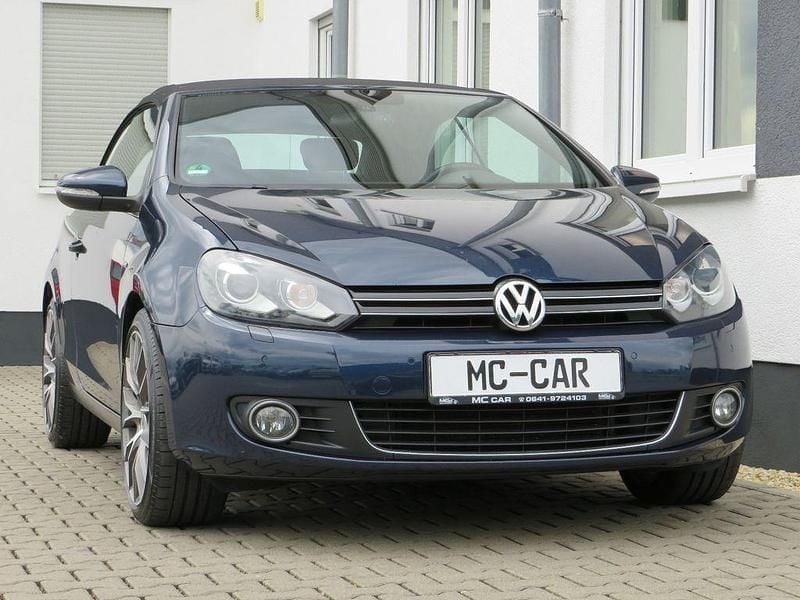 Gebraucht VW Golf Cabriolet Cup 140 PS (102 kW) 2014 Blau Cabrio