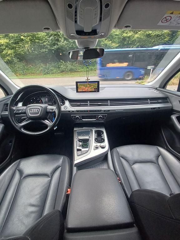 Gebraucht Audi Q7 Ambiente 218 PS (160 kW) 2017 Weiß SUV