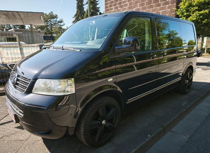 Second-hand VW T5 174 CP (127 kW) 2006 Negru Van