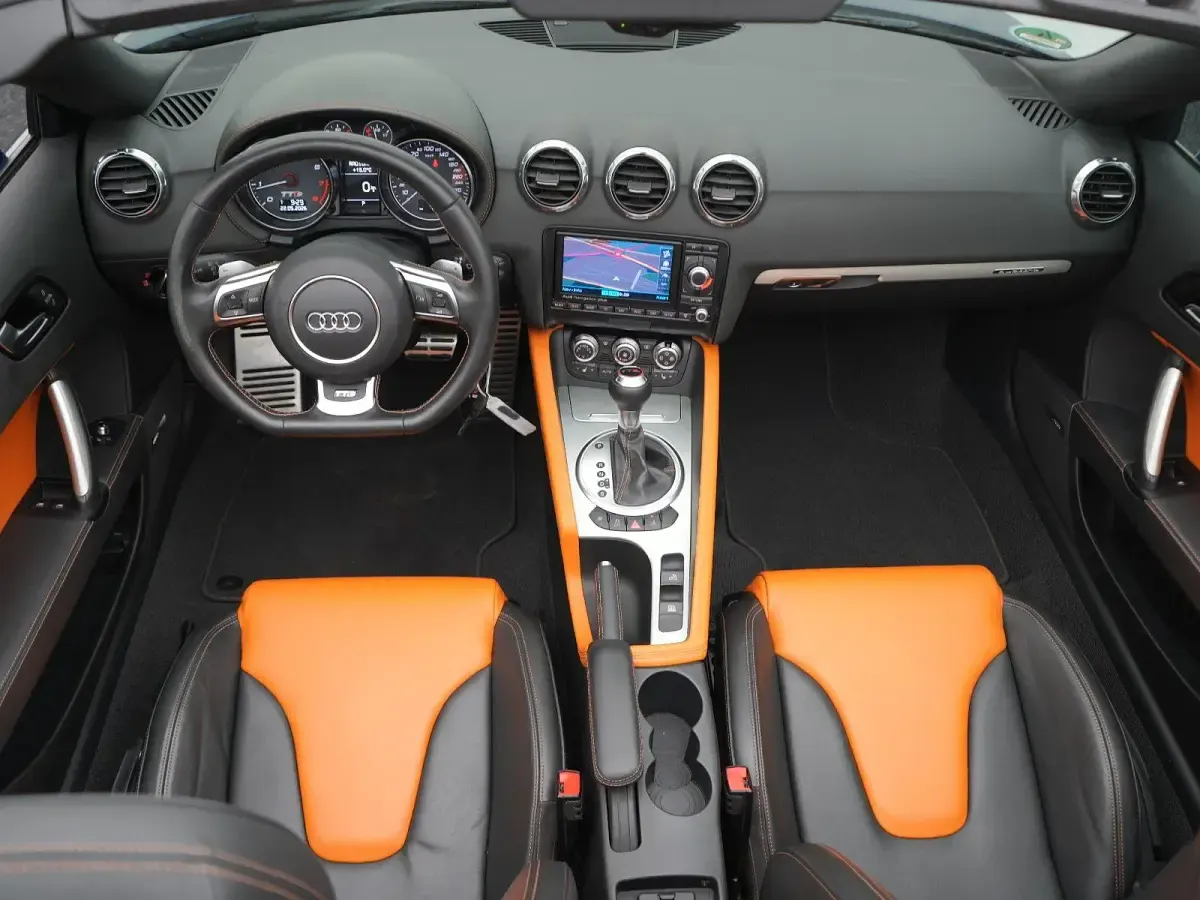 Gebraucht Audi TT Roadster Exclusive 272 PS (200 kW) 2013 Blau Cabrio