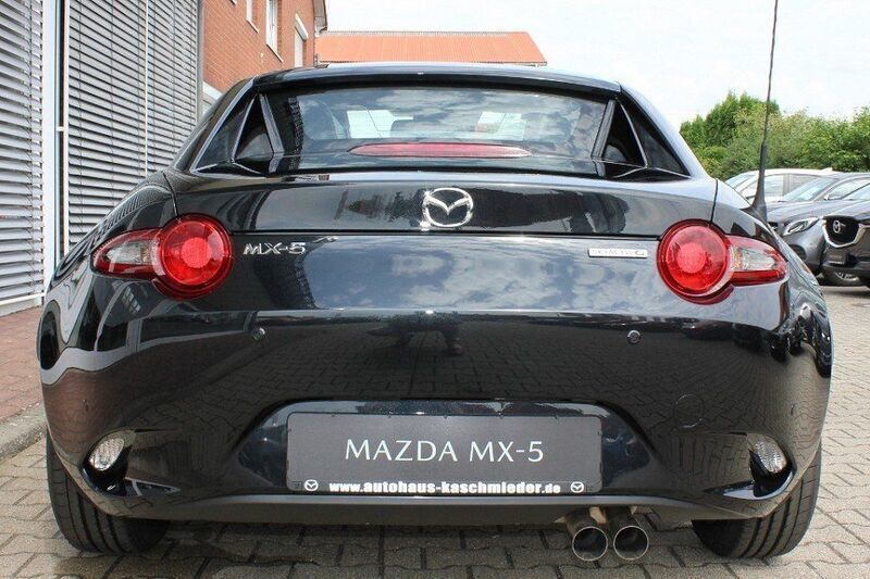 Gebraucht Mazda MX5 Ad'Vantage 132 PS (97 kW) 2021 Schwarz Cabrio