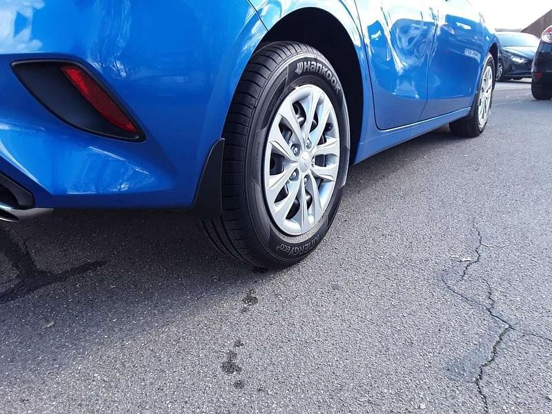 Neu Kia Ceed Vision 140 PS (102 kW) 2025 Blue flame metallic Kleinwagen