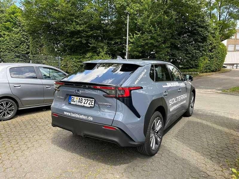 Gebraucht Subaru Solterra Platinum 160 kW (218 PS) 2024 Harbor mist grey SUV