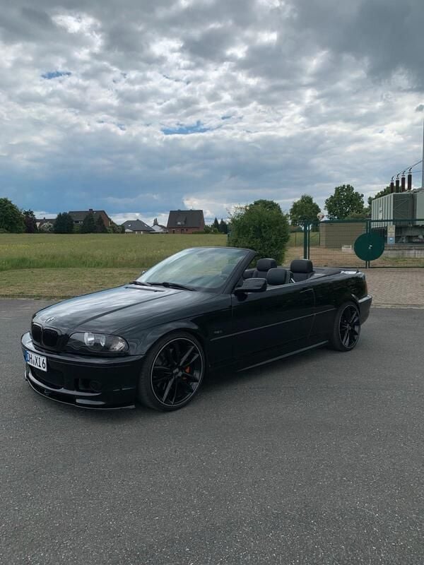 Schwarz Gebraucht 2003 BMW 330 Cabriolet M Sport Cabrio | 11.000 € (Guter Preis) - Bild 1/4