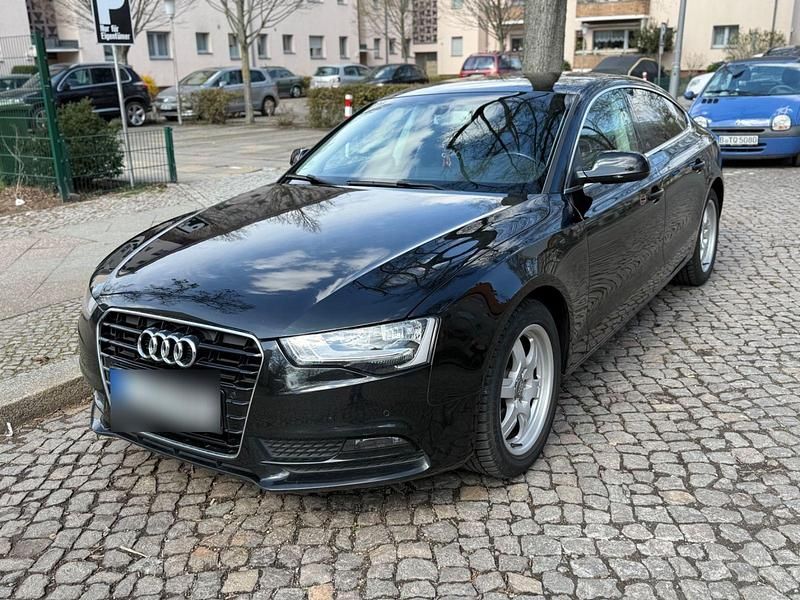 Gebraucht Audi A5 Sportback 144 PS (105 kW) 2016 Schwarz Kleinwagen