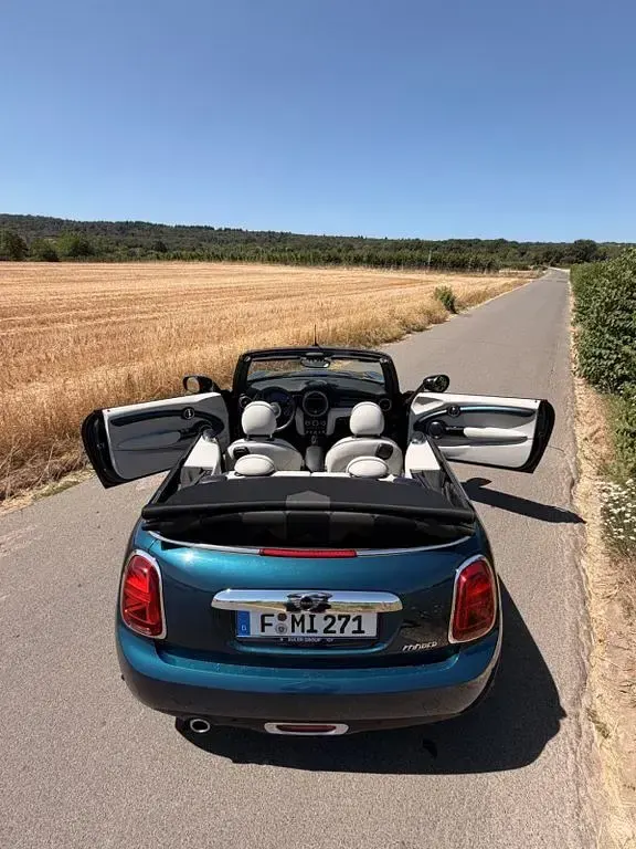 Gebraucht Mini Cooper Cabriolet 136 PS (100 kW) 2020 Blau Cabrio