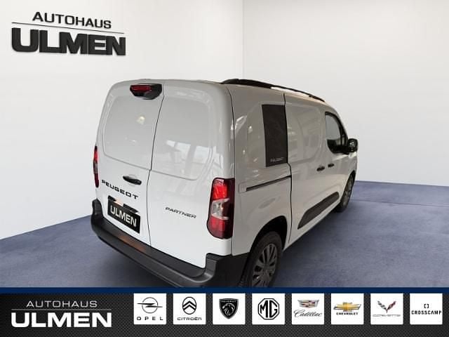 Neu Peugeot Partner 131 PS (96 kW) 2026 Weiss Van / Kleinbus