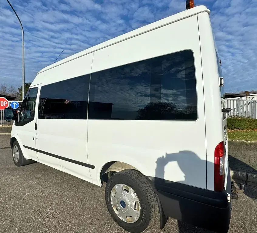 Gebraucht Ford Transit 101 PS (74 kW) 2014 Weiß Van / Kleinbus
