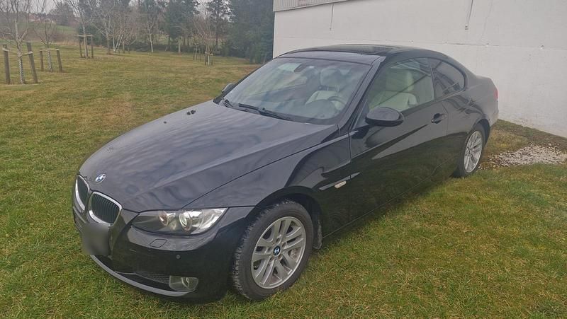 Gebraucht BMW 320 170 PS (125 kW) 2007 Schwarz Coupé