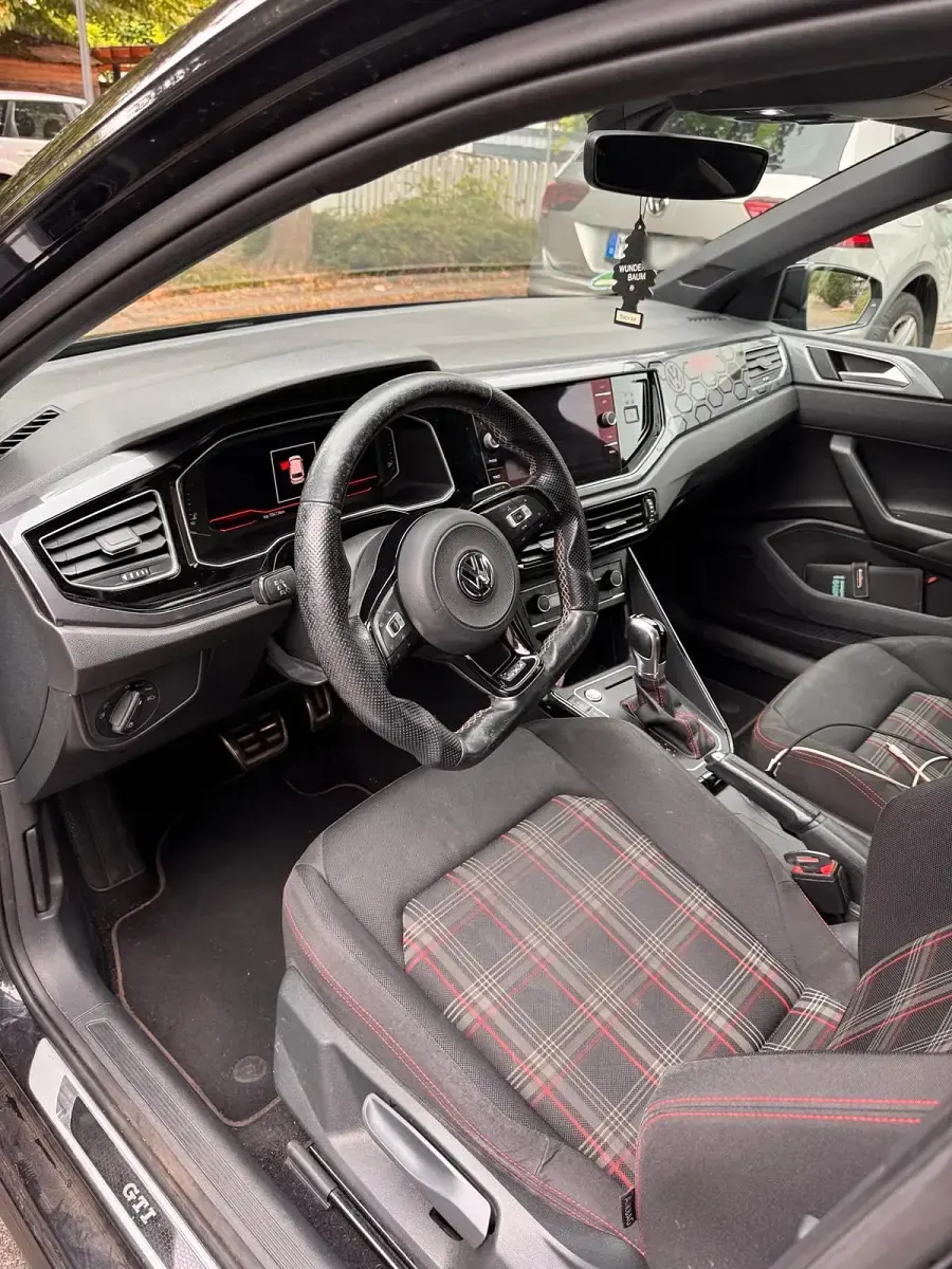 Gebraucht VW Polo GTI 200 PS (147 kW) 2019 Schwarz Kleinwagen