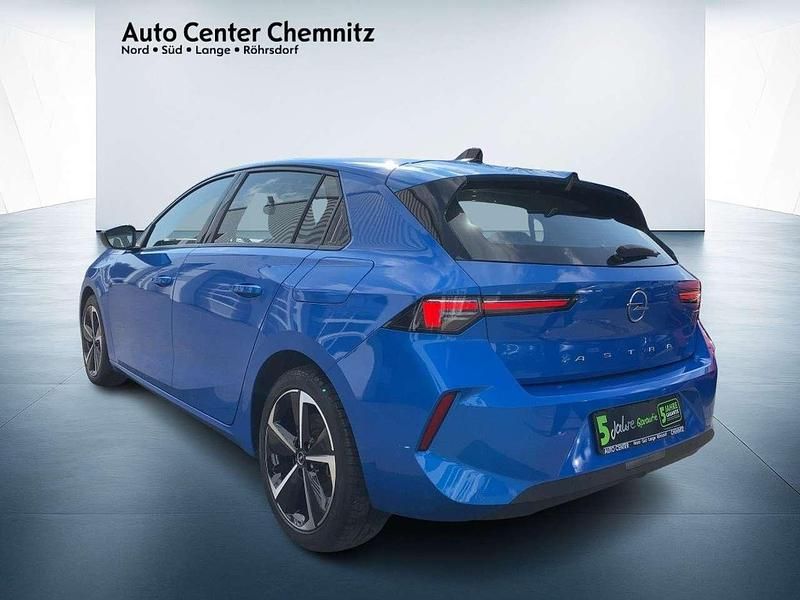 Gebraucht Opel Astra Edition 181 PS (133 kW) 2022 Kobalt blau Limousine