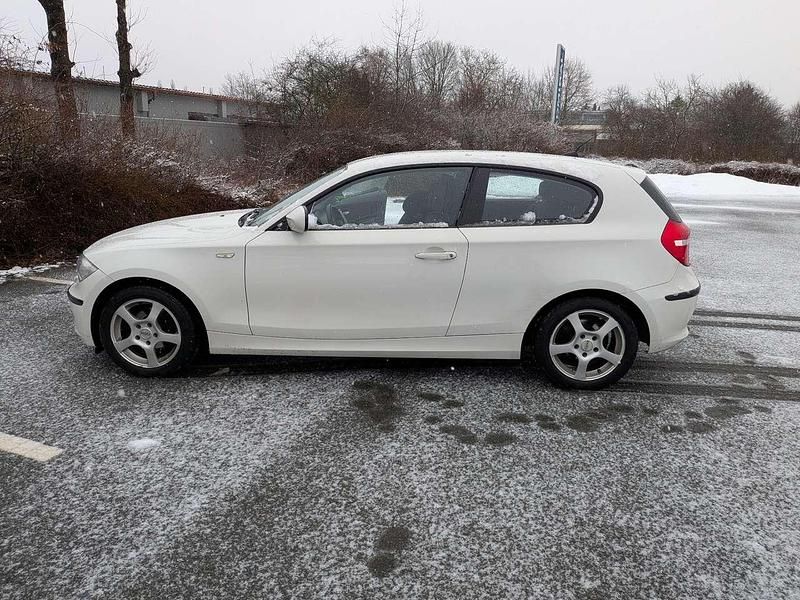 Gebraucht BMW 116 116 PS (85 kW) 2010 Kleinwagen