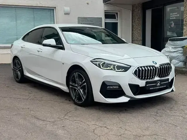 Gebraucht BMW 218 M Sport 136 PS (100 kW) 2021 Alpinweiss iii Coupé