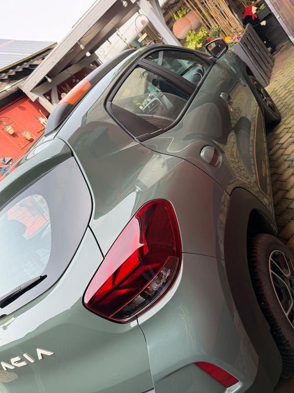 Gebraucht Dacia Spring Essentiel 33 kW (45 PS) 2022 Grau Kleinwagen