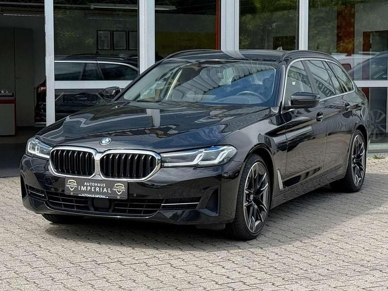 Schwarz ii Gebraucht 2022 BMW 540 Kombi | 37.850 € (Superpreis) - Bild 1/4