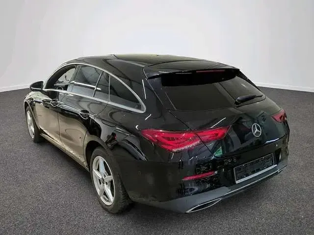 Gebraucht Mercedes CLA250e 160 PS (117 kW) 2023 Nachtschwarz Coupé