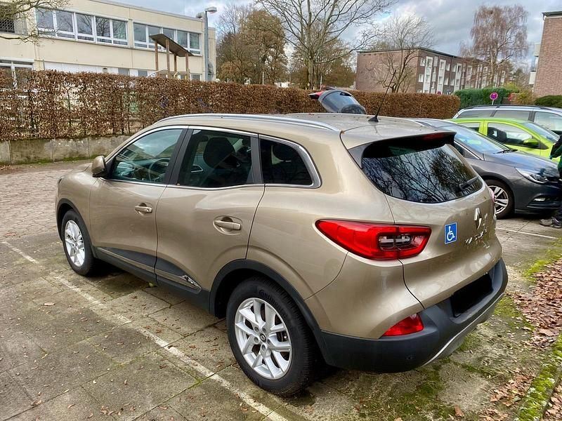Gebraucht Renault Kadjar 131 PS (96 kW) 2016 Gelb SUV