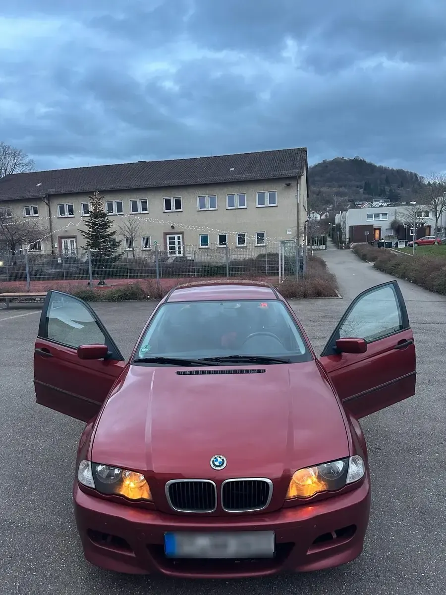 Gebraucht BMW 316 105 PS (77 kW) 2000 Rot Limousine