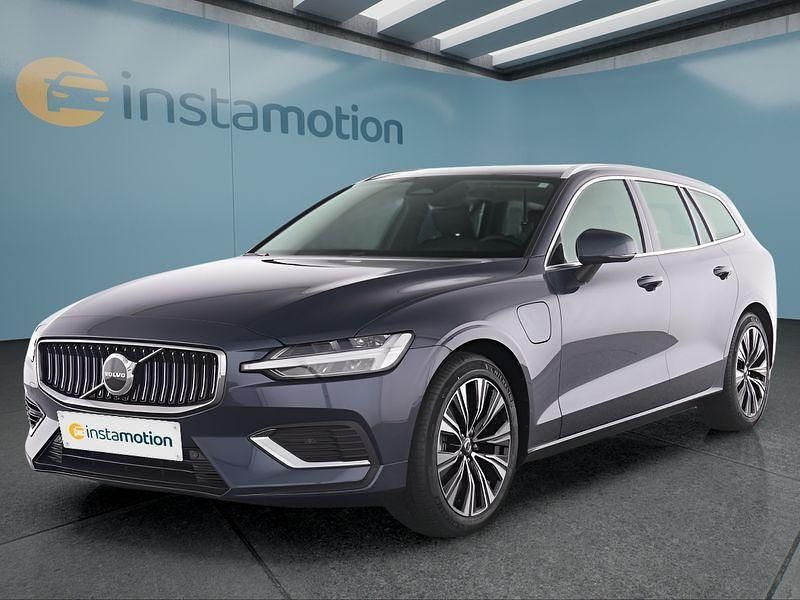 Gebraucht Volvo V60 Plus 455 PS (334 kW) 2025 Blau Kombi