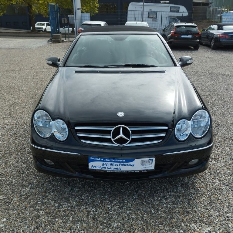Schwarz Gebraucht 2007 Mercedes CLK200 Avantgarde Cabrio | 8.369 € (Superpreis) - Bild 1/4