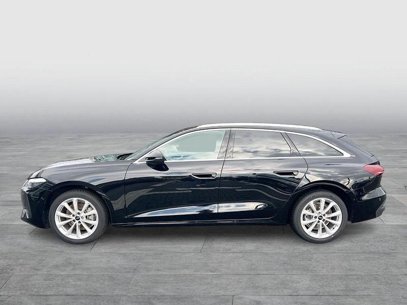Gebraucht Audi A5 Sport 150 PS (110 kW) 2025 Mythosschwarz metallic Kombi
