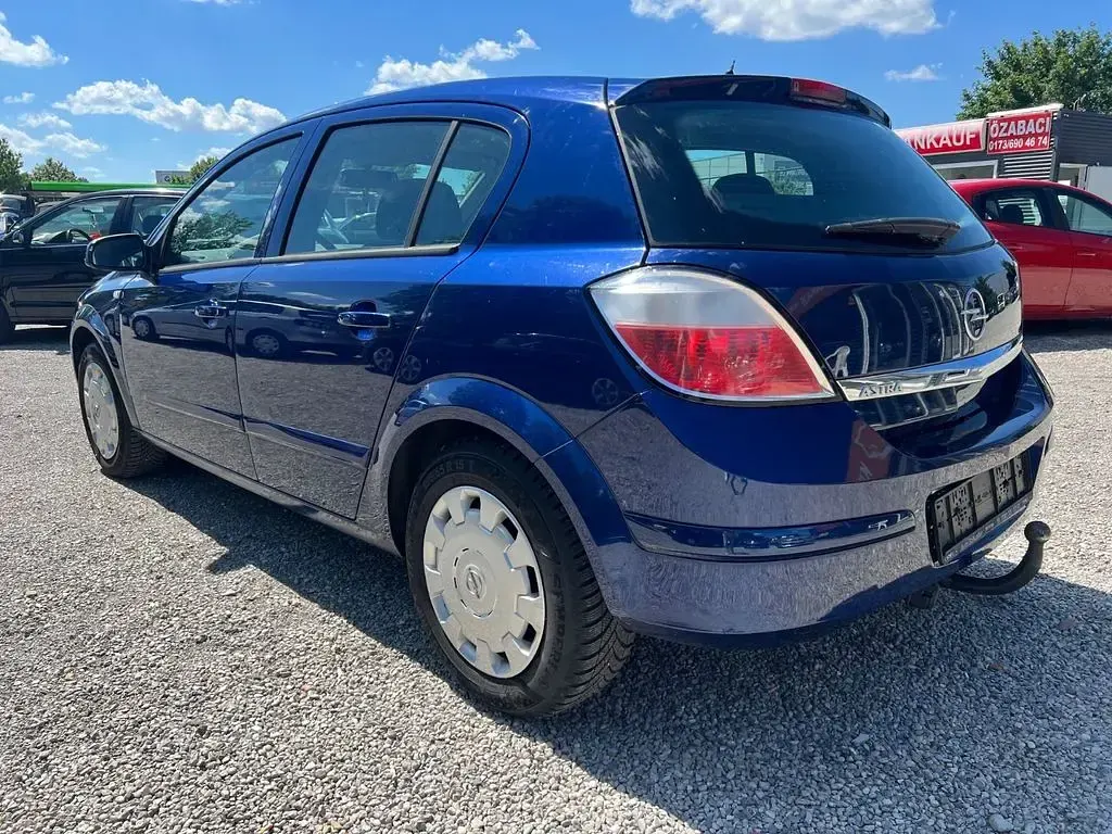 Gebraucht Opel Astra Edition 90 PS (66 kW) 2005 Blau Limousine