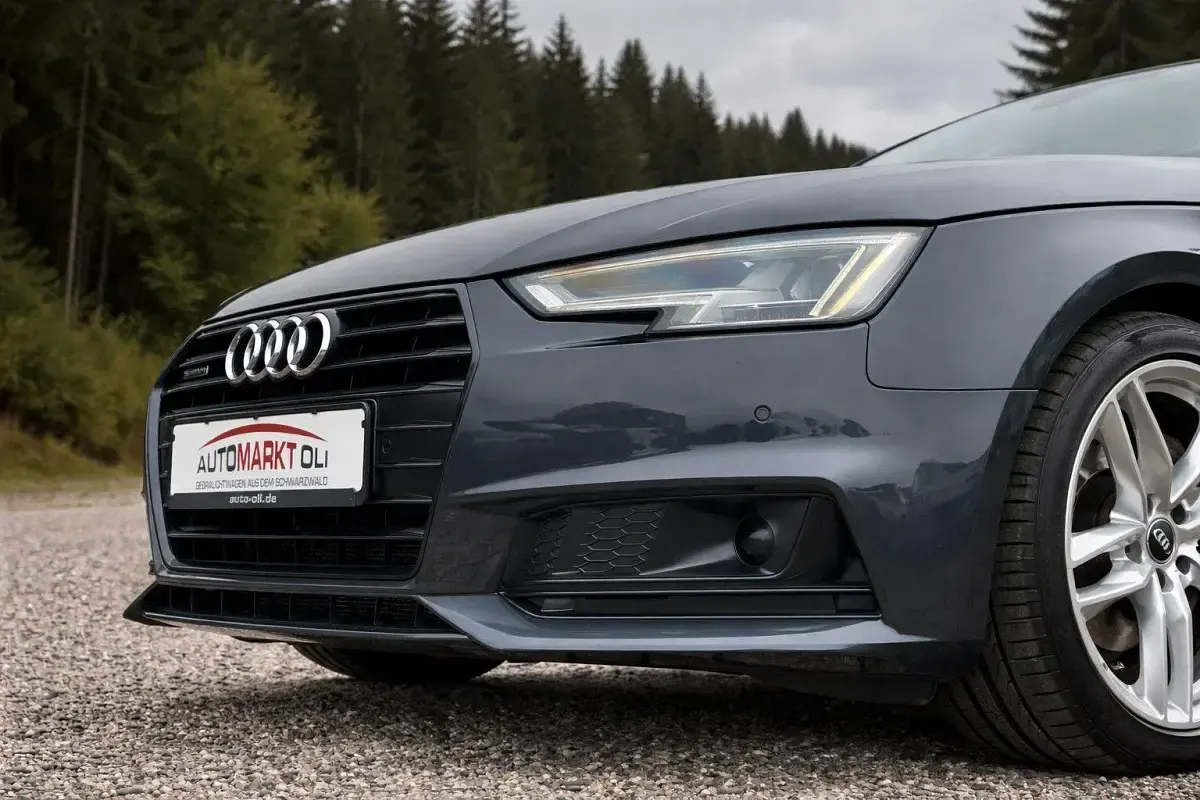 Gebraucht Audi A4 S-Line 190 PS (139 kW) 2017 Grau Limousine