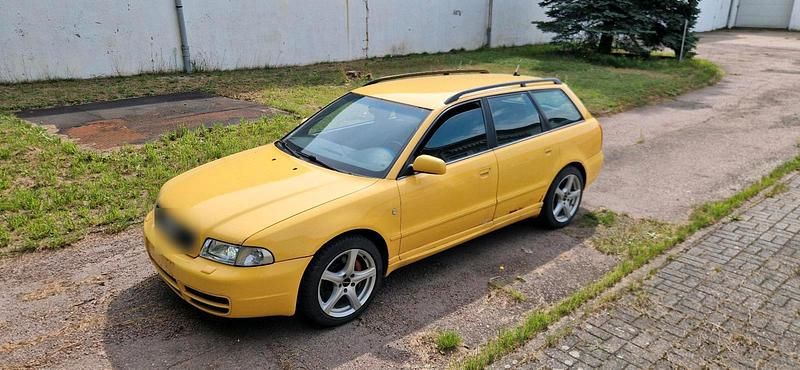 Gebraucht Audi S4 265 PS (194 kW) 1998 Gelb Kombi