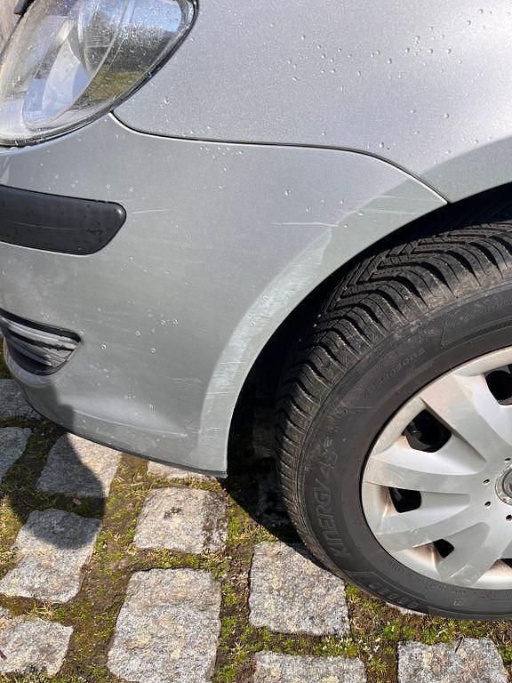 Gebraucht VW Touran 102 PS (75 kW) 2007 Silber Van / Kleinbus