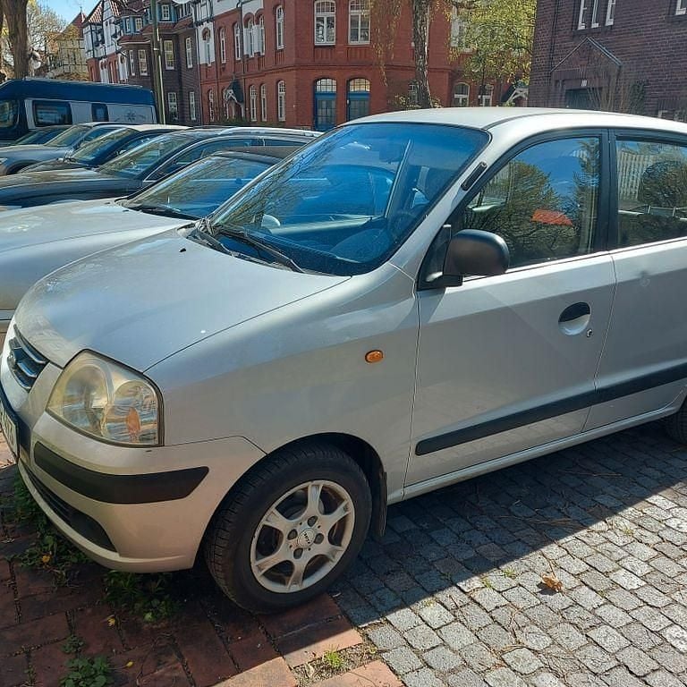 Gebraucht Hyundai Atos 58 PS (42 kW) 2004 Silber Kleinwagen