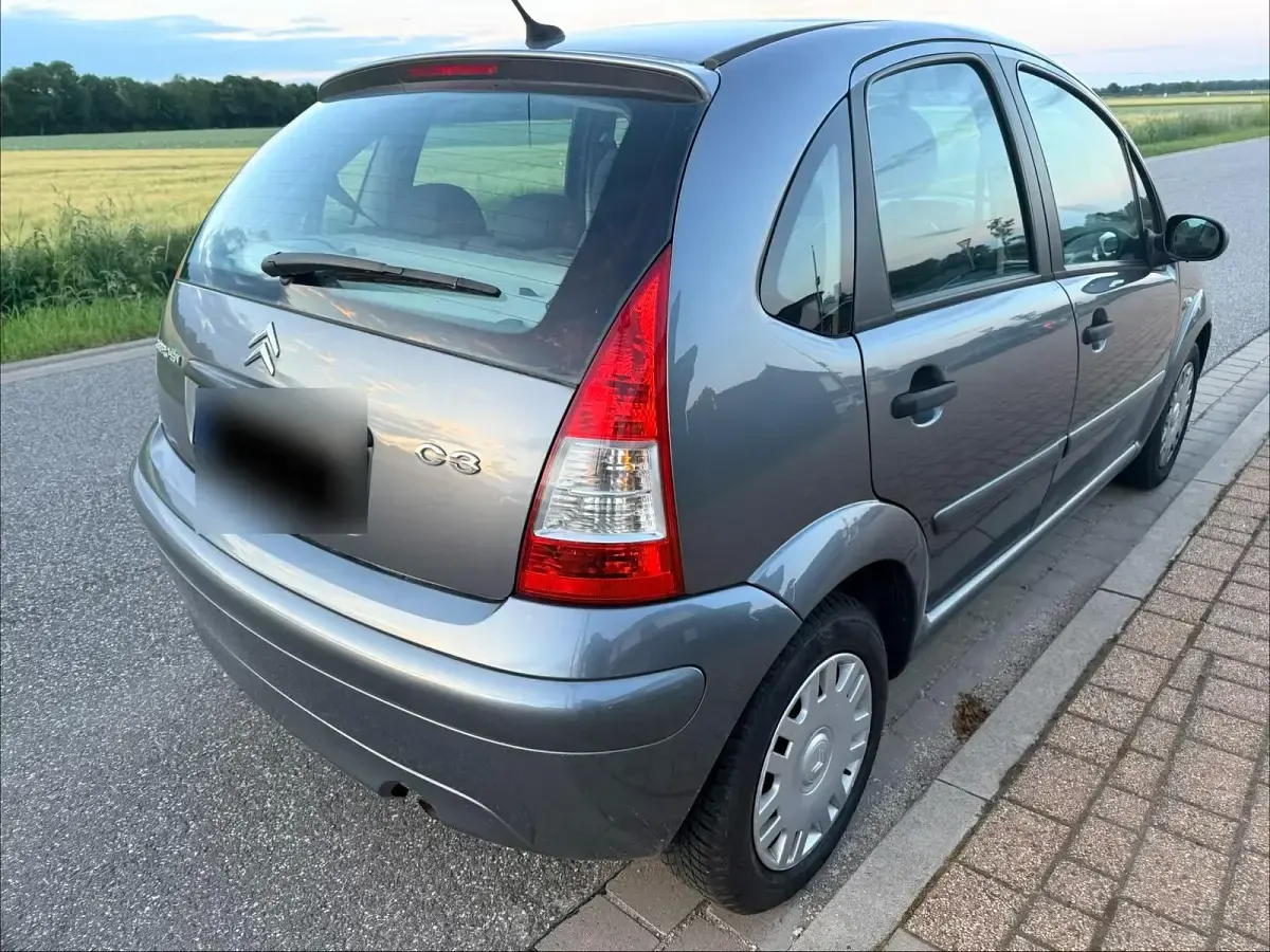 Gebraucht Citroën C3 60 PS (44 kW) 2009 Grau Limousine