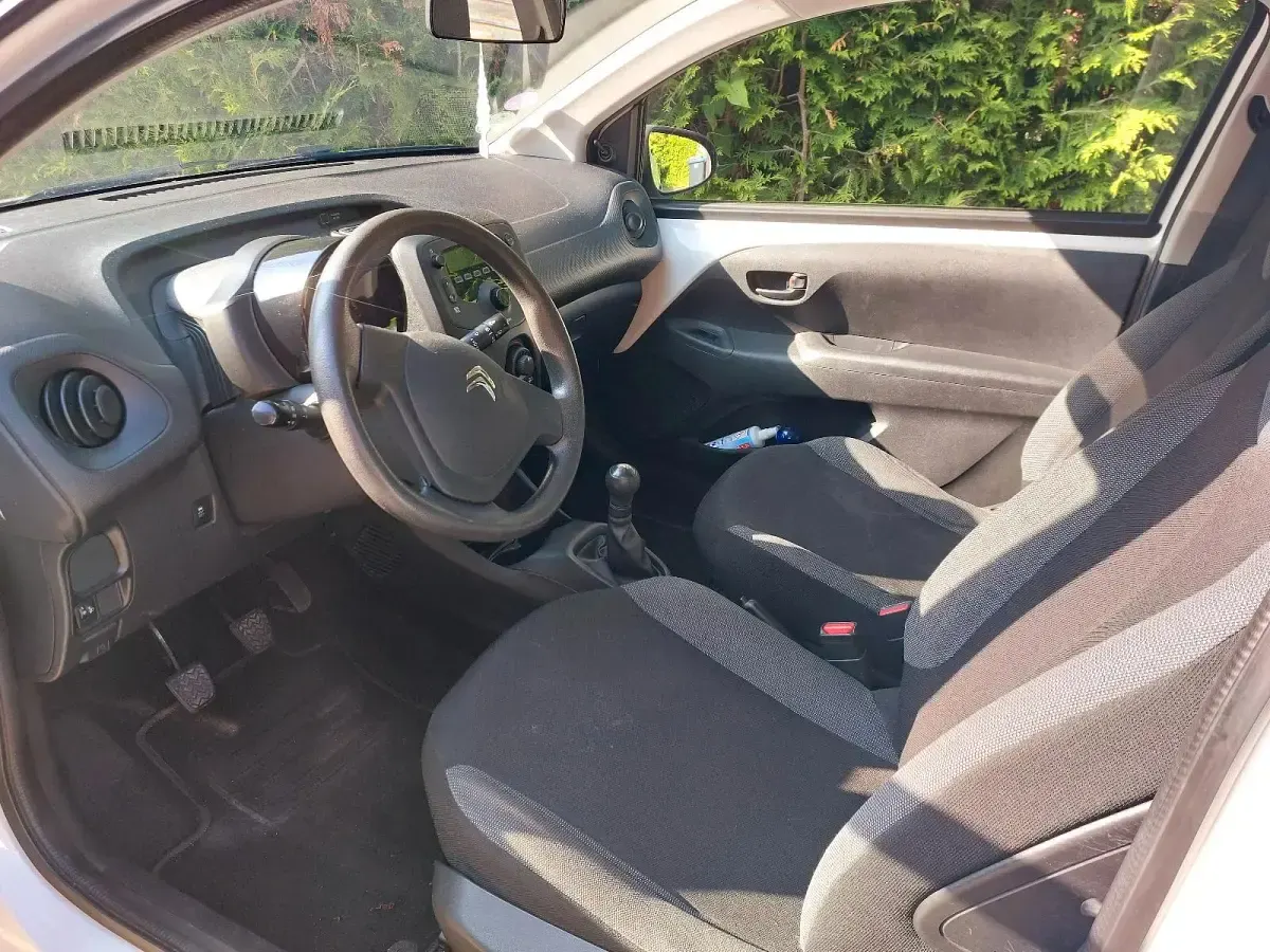 Gebraucht Citroën C1 68 PS (50 kW) 2015 Weiß Kleinwagen