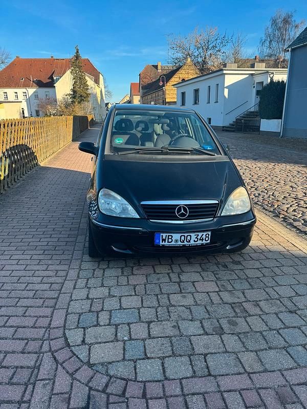 Gebraucht Mercedes A190 125 PS (91 kW) 2002 Schwarz Kleinwagen