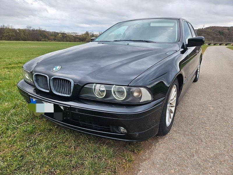 Gebraucht BMW 525 Performance 192 PS (141 kW) 2002 Schwarz Kombi