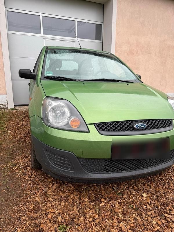 Gebraucht Ford Fiesta 75 PS (55 kW) 2006 Grün Kleinwagen