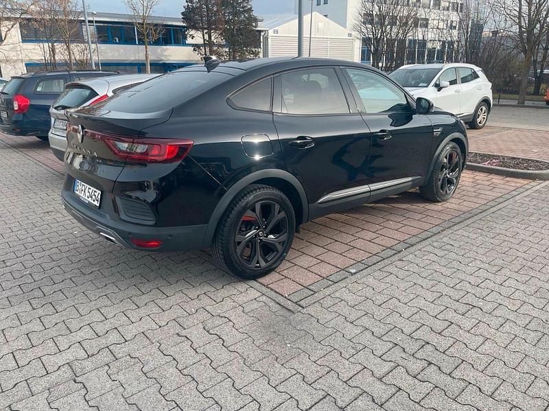 Gebraucht Renault Arkana Bose Edition 140 PS (102 kW) 2021 Schwarz SUV