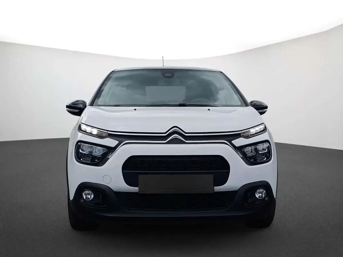 Gebraucht Citroën C3 Shine 110 PS (80 kW) 2023 Weiß Kleinwagen