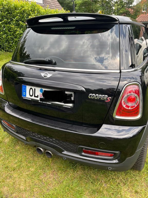Gebraucht Mini Cooper S Pepper 184 PS (135 kW) 2011 Schwarz Kleinwagen